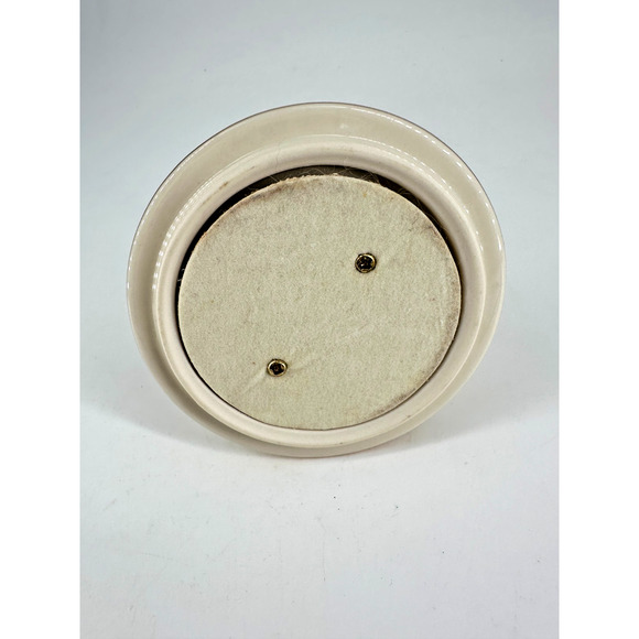 LENOX CRYSTAL NOTES CHRISTMAS SANTA MUSIC BOX PORCELAIN - Picture 3 of 6